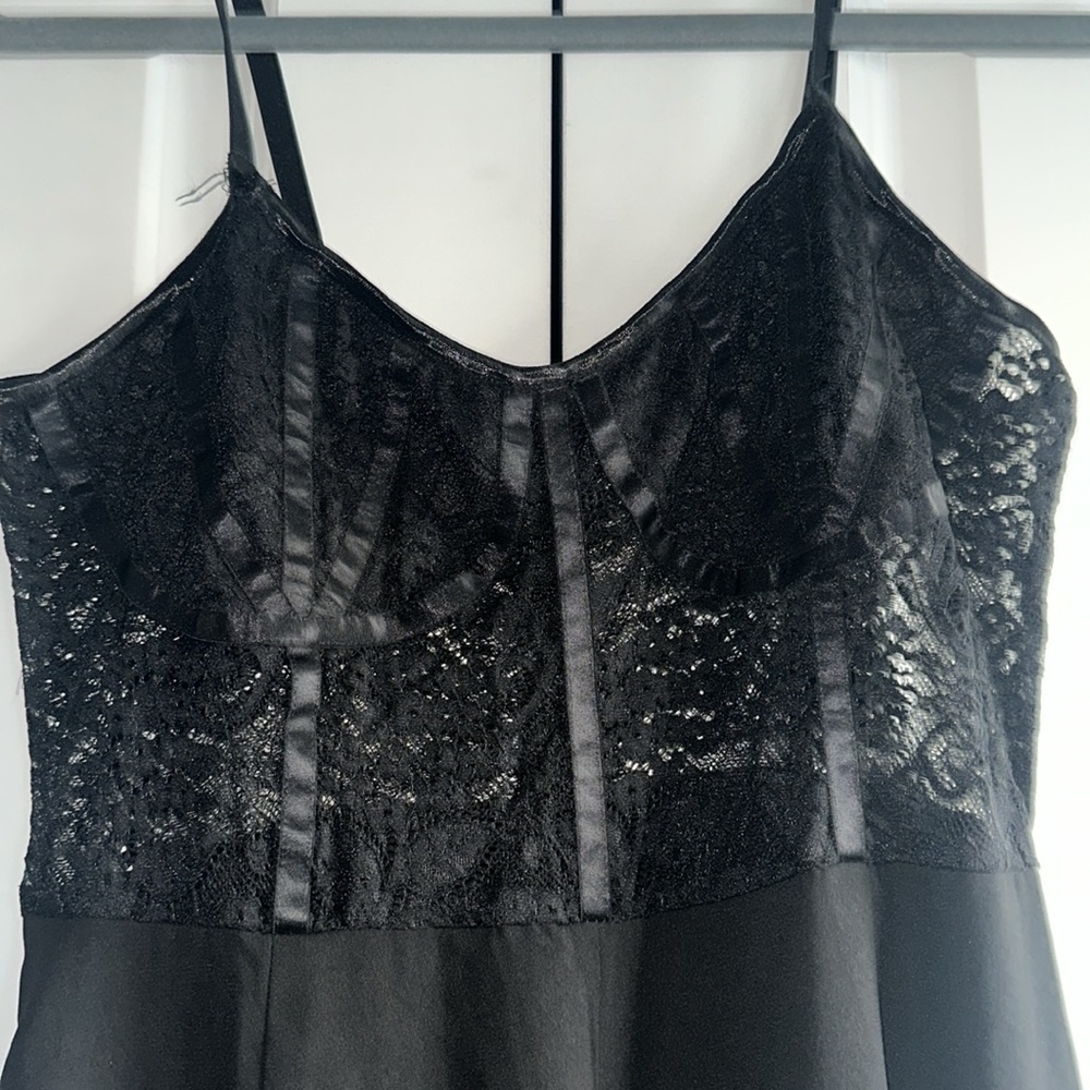 Pretty Little Thing black lace jumpsuit. Size 8.